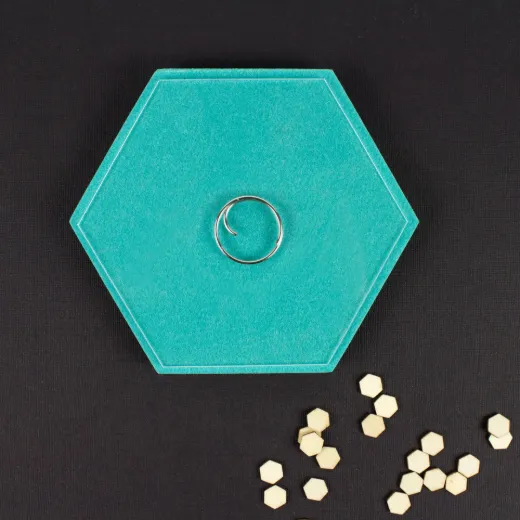 Tang Ring